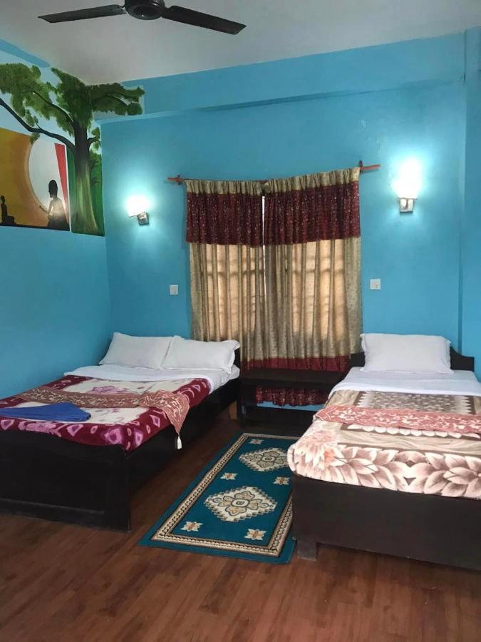 Gautam Garden Guest House โพคารา ภายนอก รูปภาพ